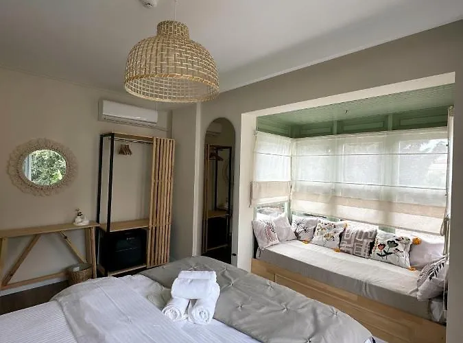 Ella Alacati * Ildiri