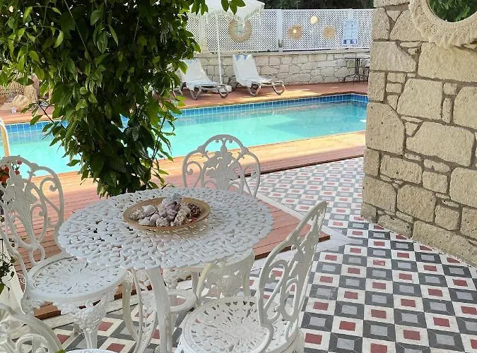 Ella Alacati 酒店 Ildiri