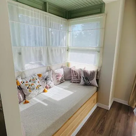 Ella Alacati Hotel *