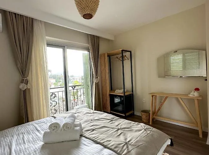 Ella Alacati * Ildiri