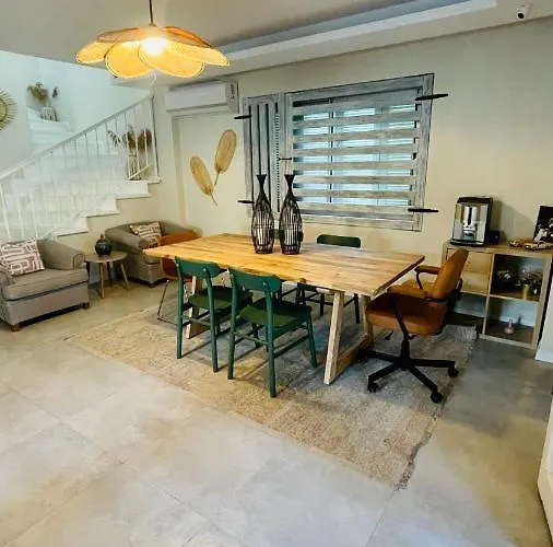 Ella Alacati * Ildiri