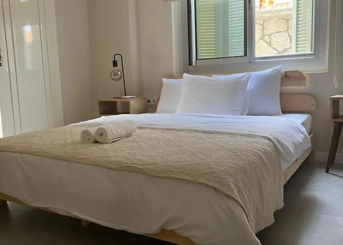 Ella Alacati Hotel Ildiri